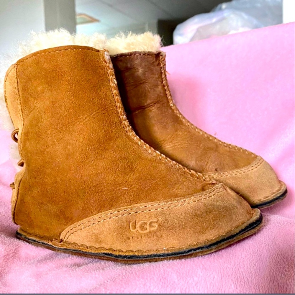 Toddlers Uggs